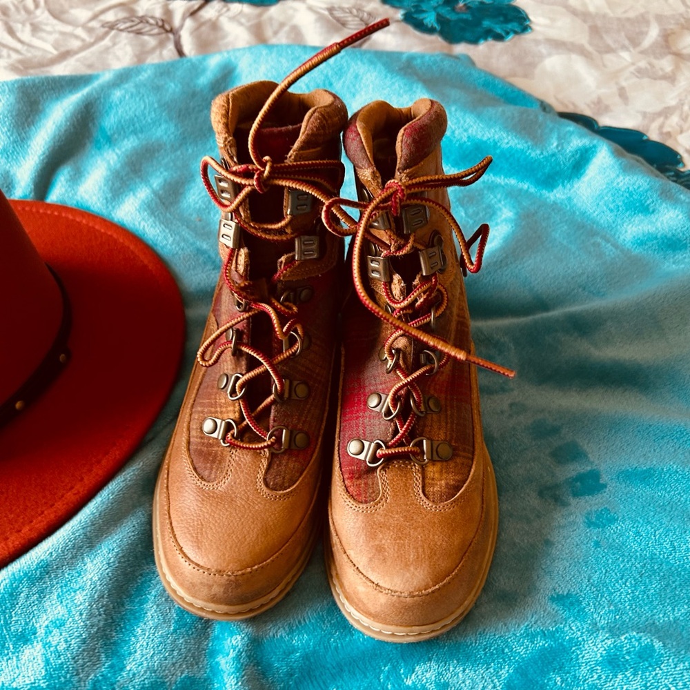 Ladies Timberlands